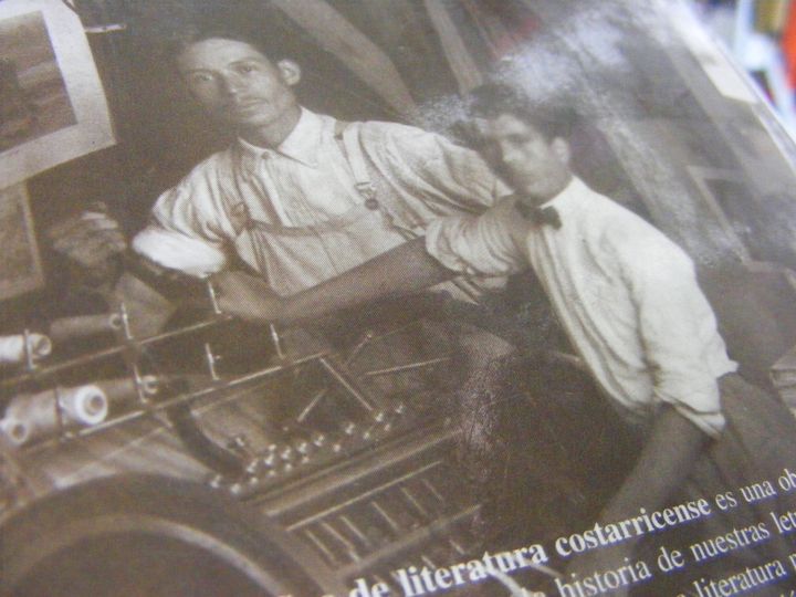 biblioteca 117 copy.jpg